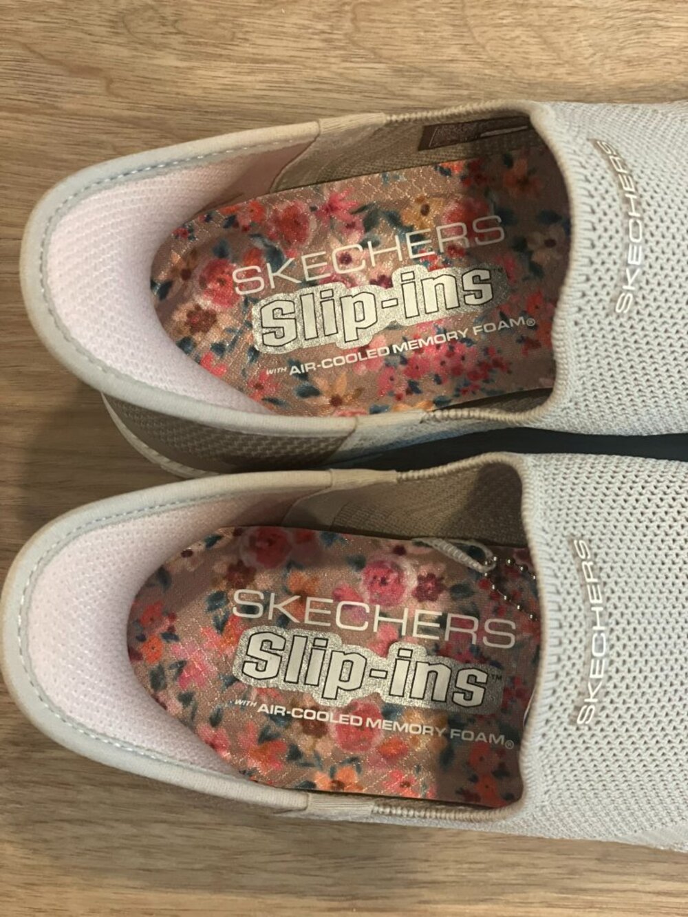 Skechers Slip-ins Tan Sneakers Women's 7.5 NWT - Picture 6 of 10